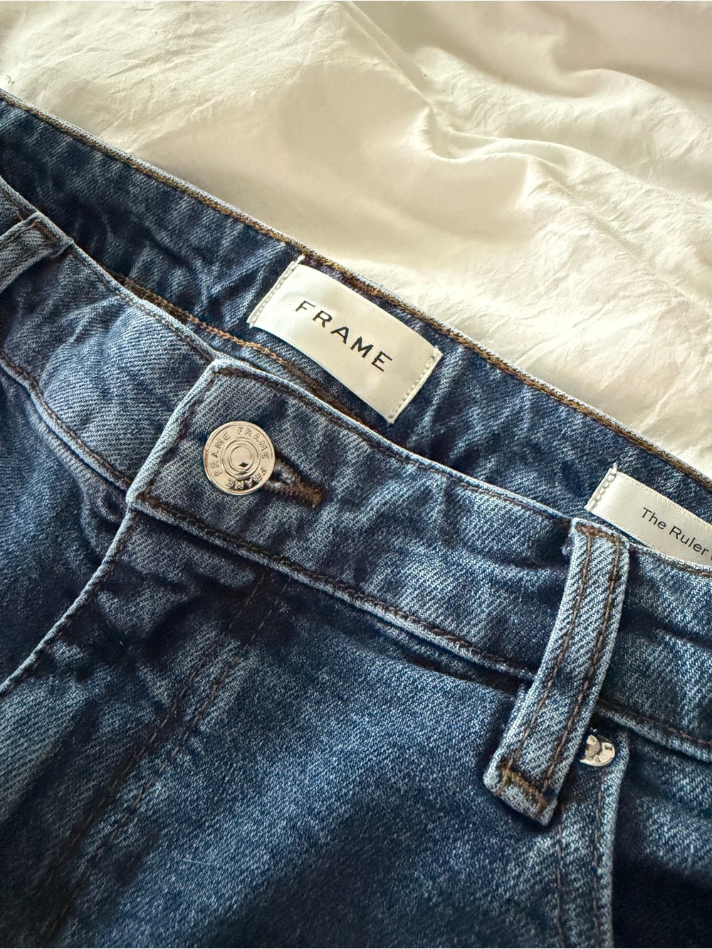 NWOT Frame Denim The Ruler Crop Jeans Women’s 31 Frayed Hem - Picture 5 of 6